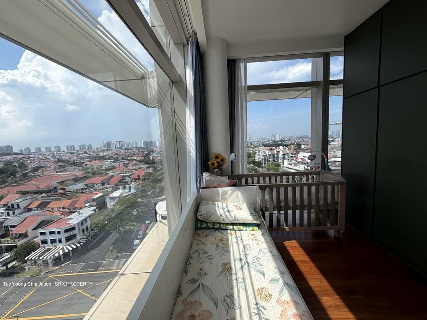 The Trumps (D14), Condominium #599799041